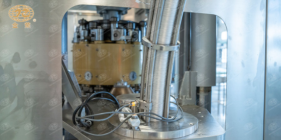 易拉罐灌裝線-4